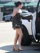 Ariel Winter Leggy, Outside Joan's on Third in Los Angeles