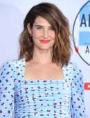 Cobie-Smulders-at-2018-American-Music-Awards-308