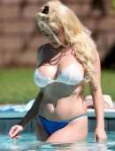 Courtney Stodden – BIkini Photoshoot in Palm Springs