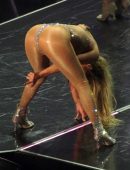 Jennifer Lopez Performing Live Onstage in Las Vegas