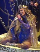 Jennifer Lopez Performing Live Onstage in Las Vegas