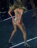 Jennifer Lopez Performing Live Onstage in Las Vegas