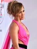 Jennifer Lopez - 2018 American Music Awards in Los Angeles