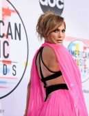 Jennifer Lopez - 2018 American Music Awards in Los Angeles