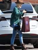 Julianne Hough Shopping at PINY in Beverly Hills