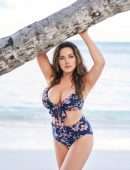 Kelly Brook – 2019 Calendar Photoshoot
