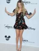 Kelsea Ballerini - Mickey's 90th Spectacular in Los Angeles