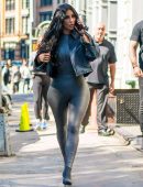 Kim Kardashian Booty in Tights, Out in Tribeca