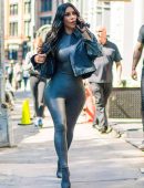 Kim Kardashian Booty in Tights, Out in Tribeca
