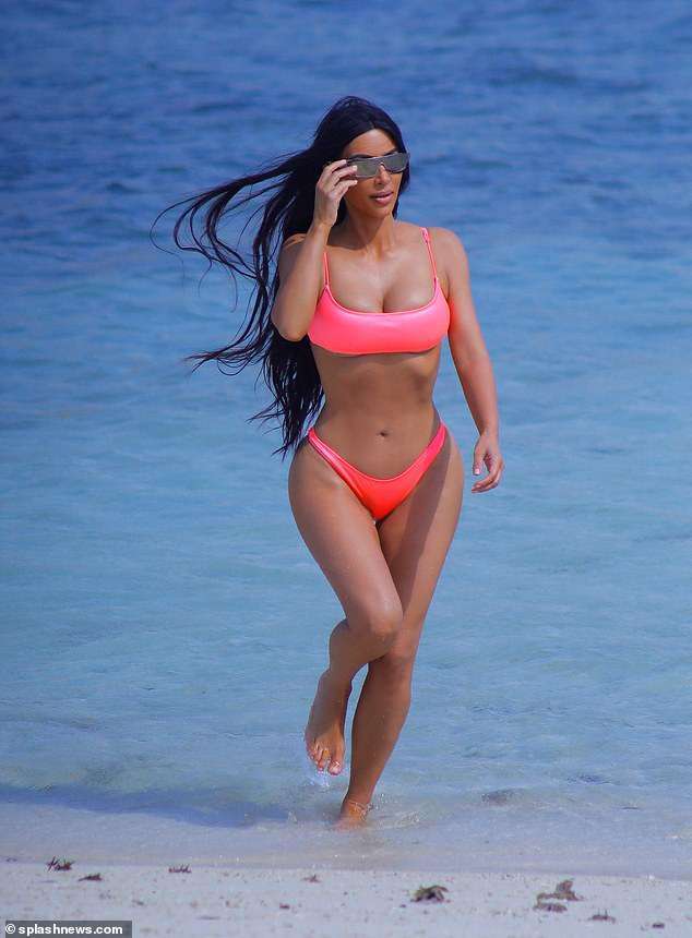Kim Kardashian in Pink Bikini in Bali,Indonesia