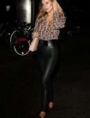 Kimberley Garner at Portr8’s Three Mobiles VIP Gallery Launch in London