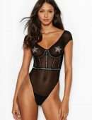 Lais Ribeiro – Victoria’s Secret Lingerie Photoshoot