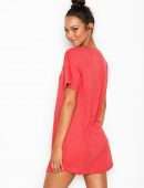 Lais Ribeiro – Victoria’s Secret Lingerie Photoshoot