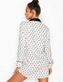 Lais Ribeiro – Victoria’s Secret Lingerie Photoshoot