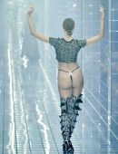 Magdalena Frackowiak – Philipp Plein Fashion Show in Milan