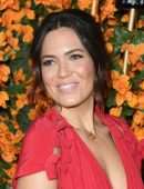 Mandy Moore - Veuve Clicquot Polo Classic in Los Angeles