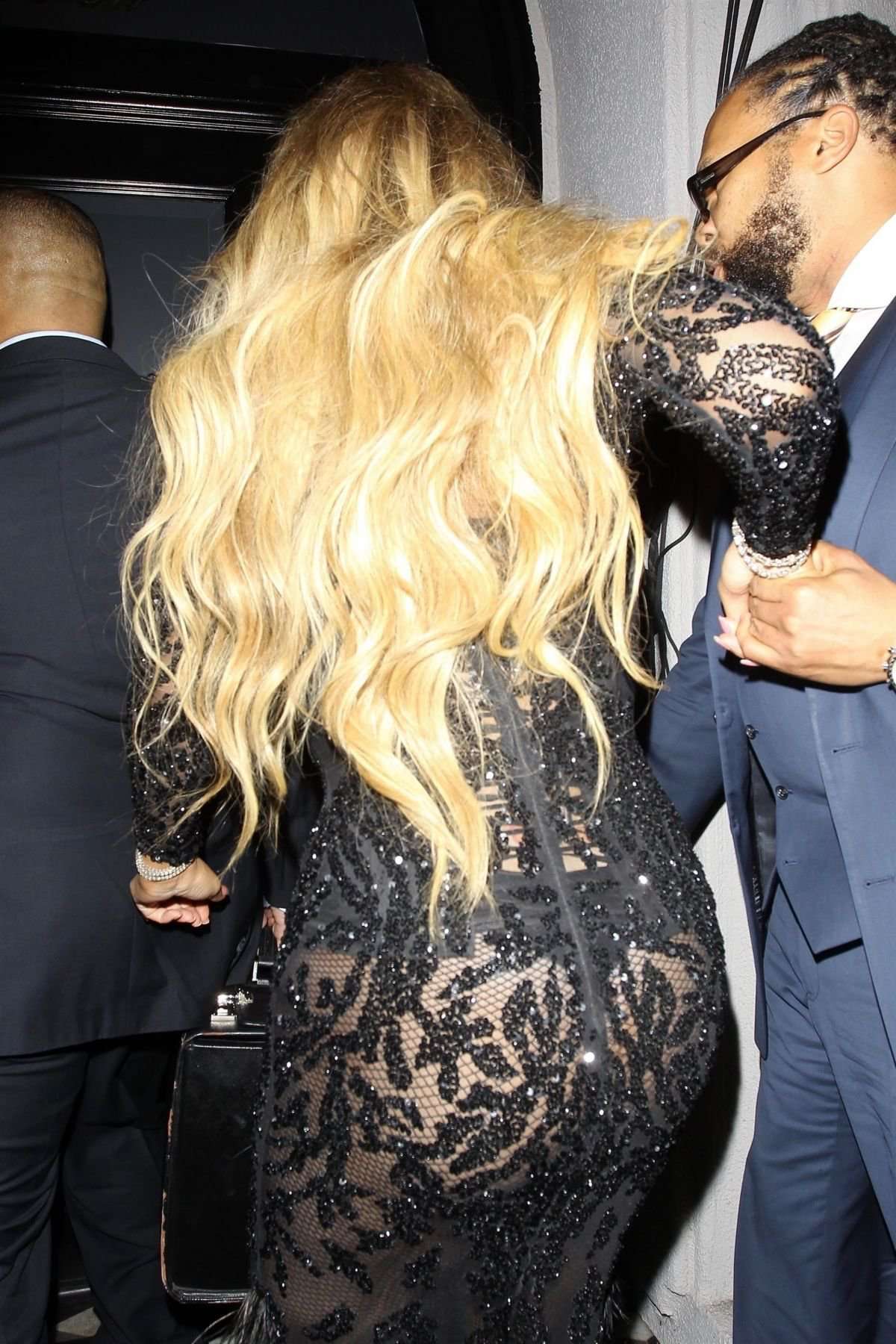 Mariah Carey at Craig’s Restaurant in West Hollywood