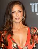 Minka Kelly at the Premiere of DC UNIVERSE's Titans World in NYC