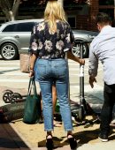 Reese Witherspoon Leaving Tender Greens in Westwood and Jogging in Santa Monica