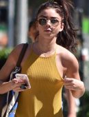 Sarah Hyland Pokies, Out in Los Angeles