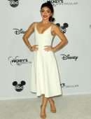 Sarah Hyland - Mickey's 90th Spectacular in Los Angeles