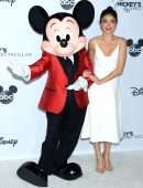 Sarah Hyland - Mickey's 90th Spectacular in Los Angeles