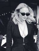 Sophie Turner Cleavage, Out and About in Paris