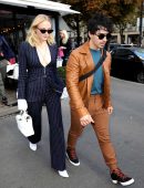 Sophie Turner Cleavage, Out and About in Paris