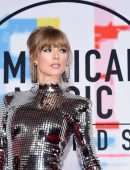 Taylor Swift - 2018 American Music Awards in Los Angeles