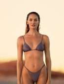 Candice-Swanepoel-in-Tropic-of-C-Resort-12