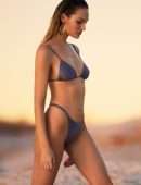 Candice-Swanepoel-in-Tropic-of-C-Resort-Swimwear-3