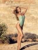 Candice-Swanepoel-in-Tropic-of-C-Resort-Swimwear-6
