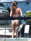 Emily-Ratajkowski-630