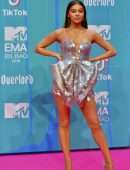 Hailee Steinfeld Leggy at MTV EMAs 2018 in Bilbao