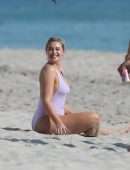 Iskra Lawrence in Swimsuit at Miami Beach Photoshoot for Aerie