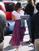 Jenna Dewan-Tatum at a Farmer's Market in Studio City