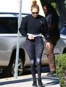 Jennifer Lopez Booty, Out in Los Angeles