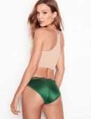 Josephine Skriver – Victoria’s Secret Lingerie Photoshoot