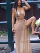Kim-Kardashian-302