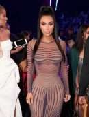 Kim Kardashian – People’s Choice Awards 2018 in Santa Monica