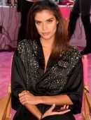 Sara Sampaio - 2018 Victoria's Secret Fashion Show in NYC