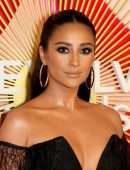 Shay Mitchell - Revolve's Second Annual #REVOLVEawards in Las Vegas