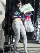 Ariel Winter Belly, Returning Home in Los Angeles