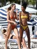 Candice-Swanepoel-in-Bikini-276