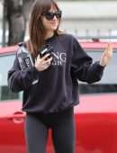 *EXCLUSIVE* Dakota Johnson heads to the Gym for a workout in Burbank
