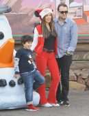 Eiza Gonzalez at DisneyLand Park with her Family in Los Angeles