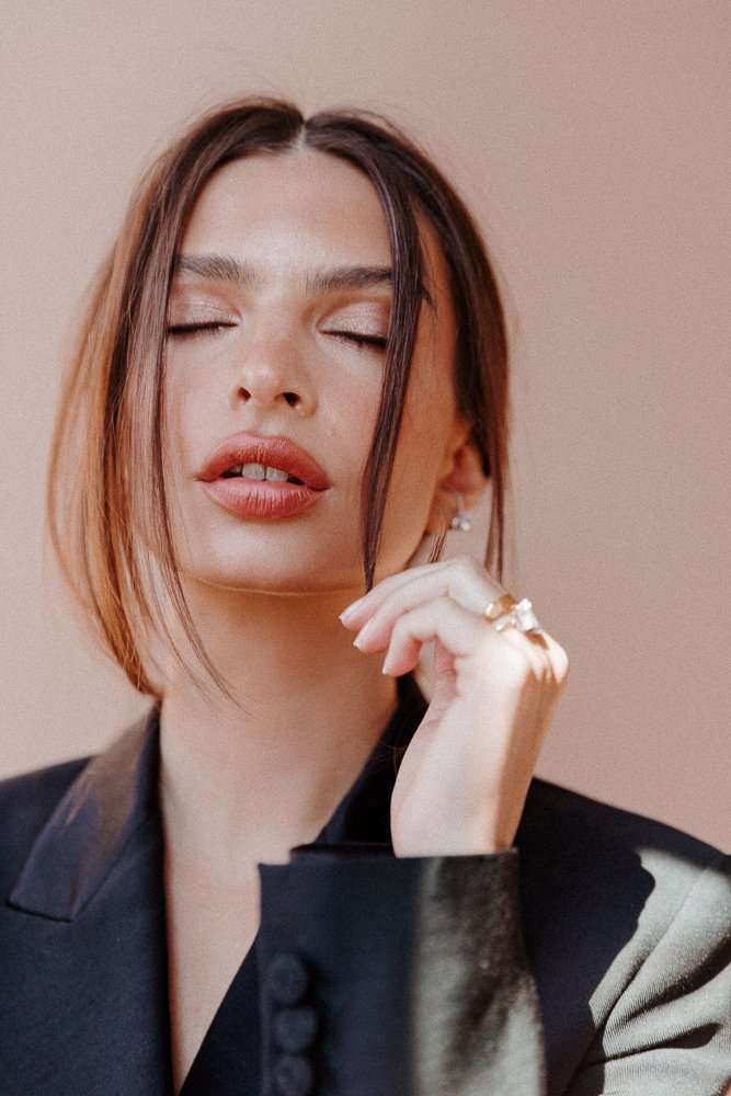 Emily-Ratajkowski-for-Into-The-Gloss-Photoshoot-1