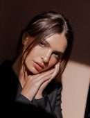 Emily-Ratajkowski-for-Into-The-Gloss-Photoshoot-6