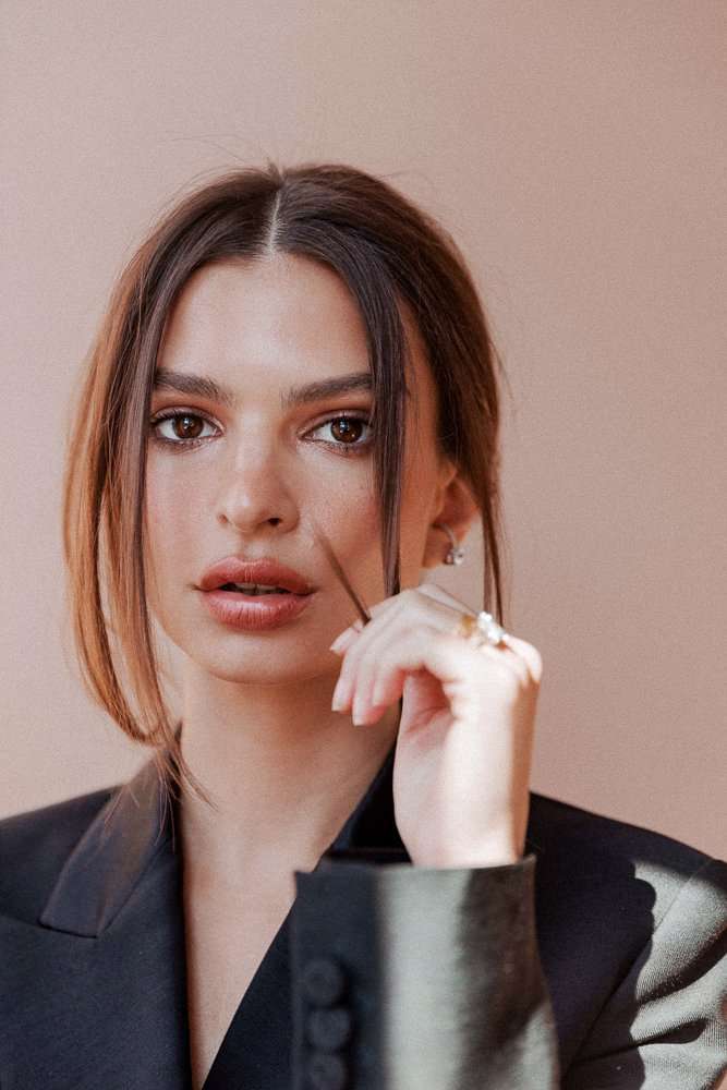 Emily-Ratajkowski-for-Into-The-Gloss-Photoshoot-8