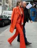 Gigi Hadid – Braless Candids in New York